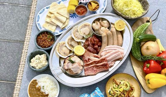 [Summer Limited Sales] Outdoor BBQ at the poolside with dusk