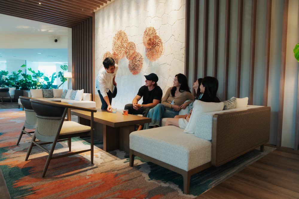 How to spend time in the lounge | Grand Mercure Okinawa Cape Zanpa Resort [Official]