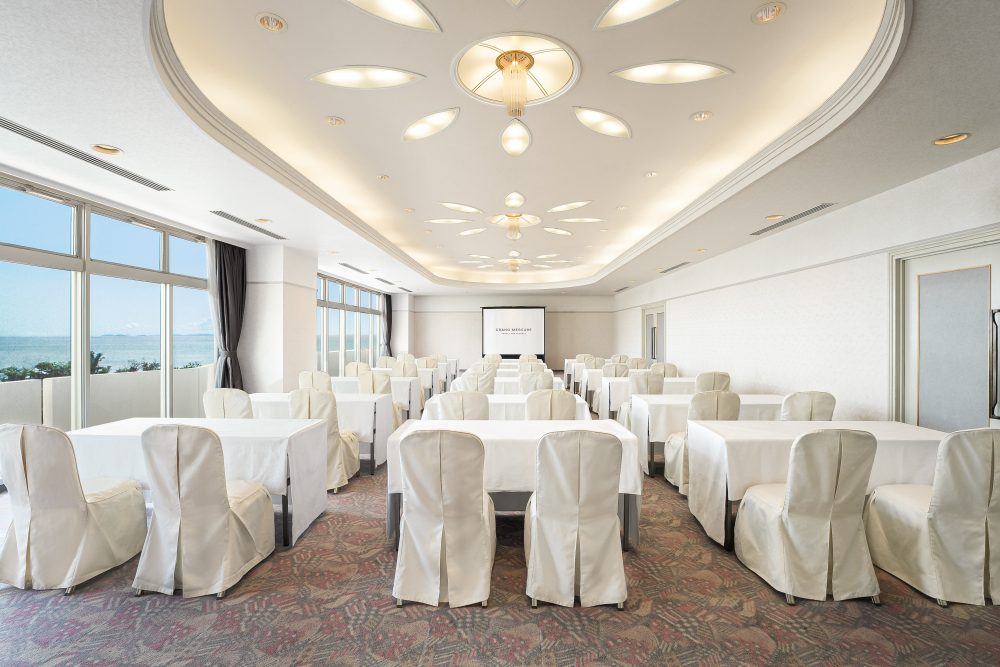 Meeting Room1｜ Grand Mercure Okinawa Cape Zanpa Resort [Official]