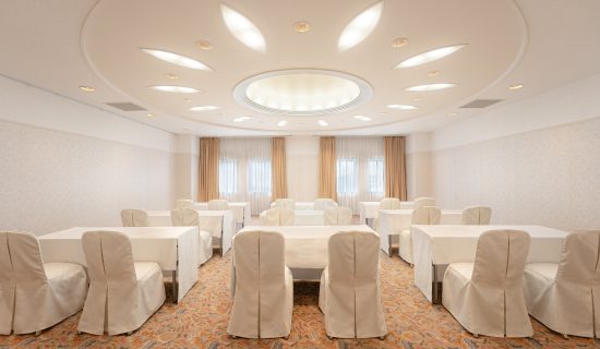 Meeting Room6｜ Grand Mercure Okinawa Cape Zanpa Resort [Official]