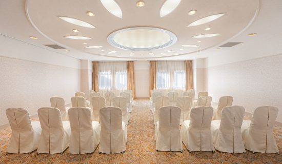 Meeting Room3｜ Grand Mercure Okinawa Cape Zanpa Resort [Official]