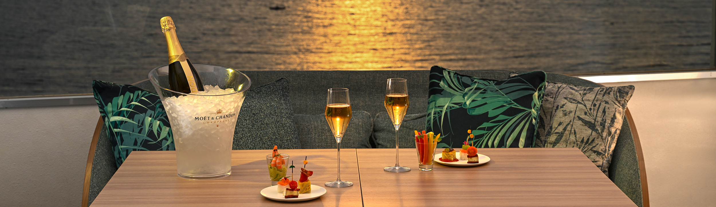 Executive Lounge | Grand Mercure Okinawa Cape Zanpa Resort