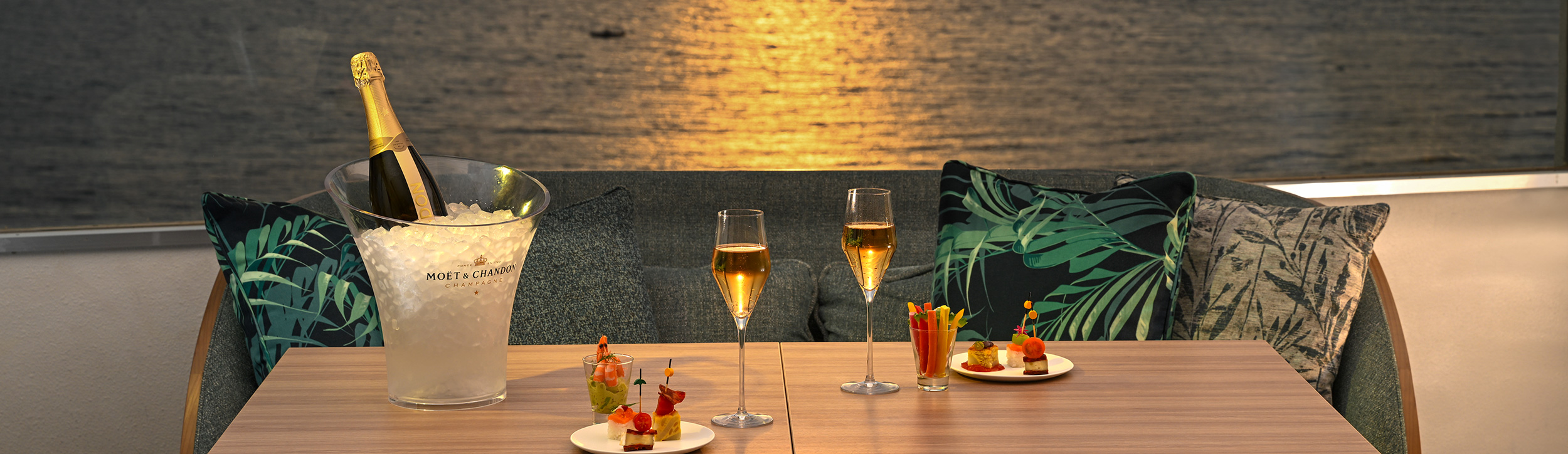 Lounge Image Top | Grand Mercure Okinawa Cape Zanpa Resort